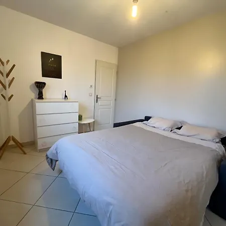 Maison Familiale 10 Min Montpellier - Calme - Jardin - 10 Min - Parking *